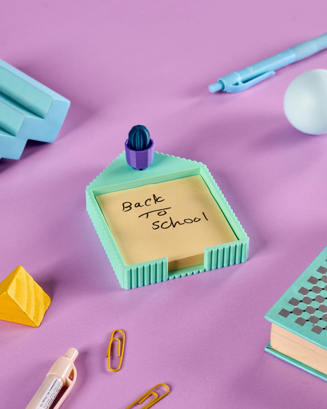 2D Sticky Note Holder