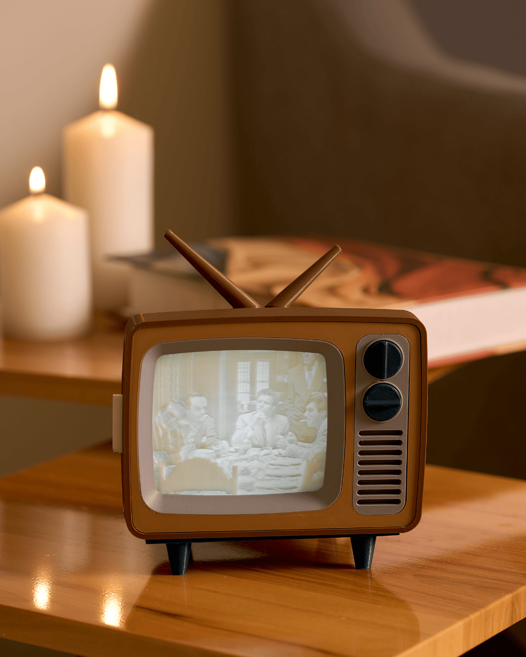 Vintage TV Lightbox Frame