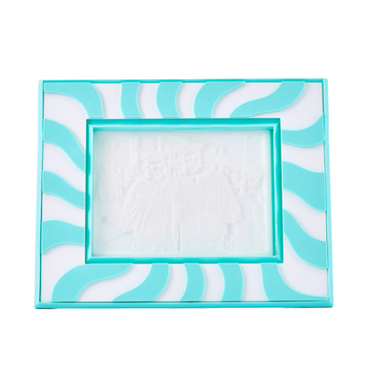 Wavy Border Frame