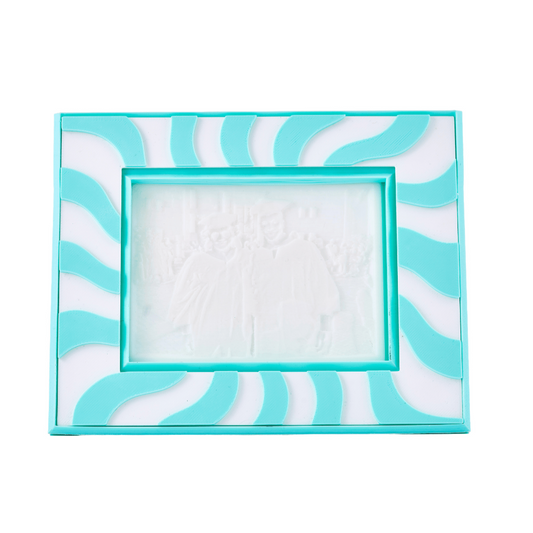 Wavy Border Frame
